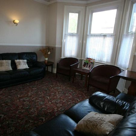 Grange Moor Hotel 메이드스톤 외부 사진