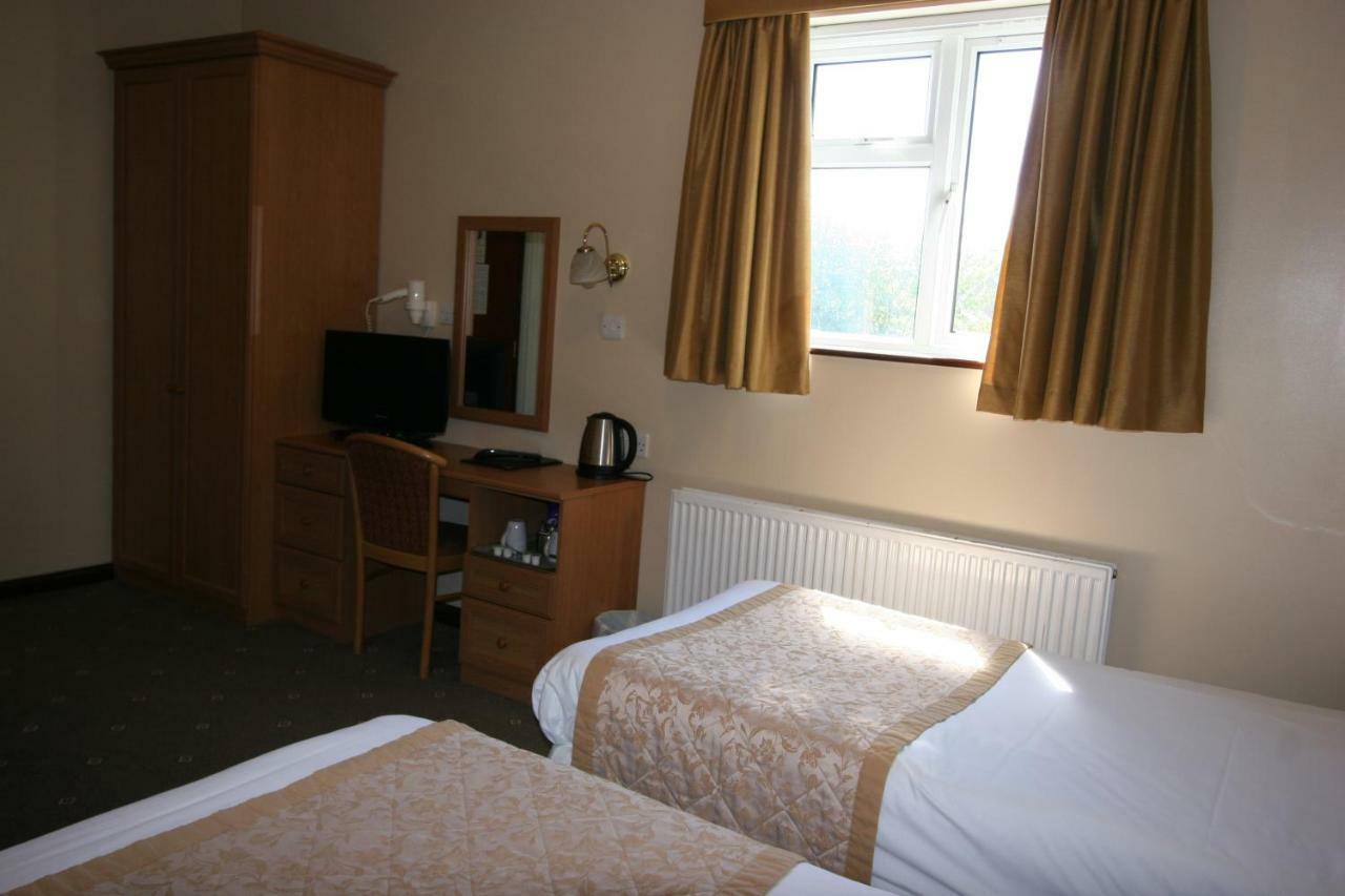 Grange Moor Hotel 메이드스톤 외부 사진